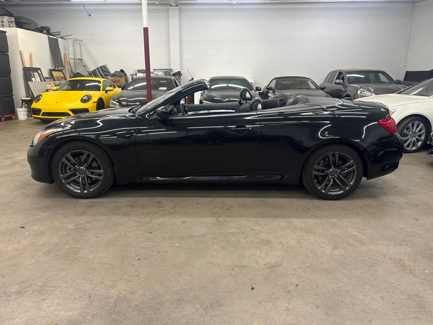 infiniti g convertible 2010 JN1CV6FE2AM354670 image infiniti g convertible 2010 JN1CV6FE2AM354670 image